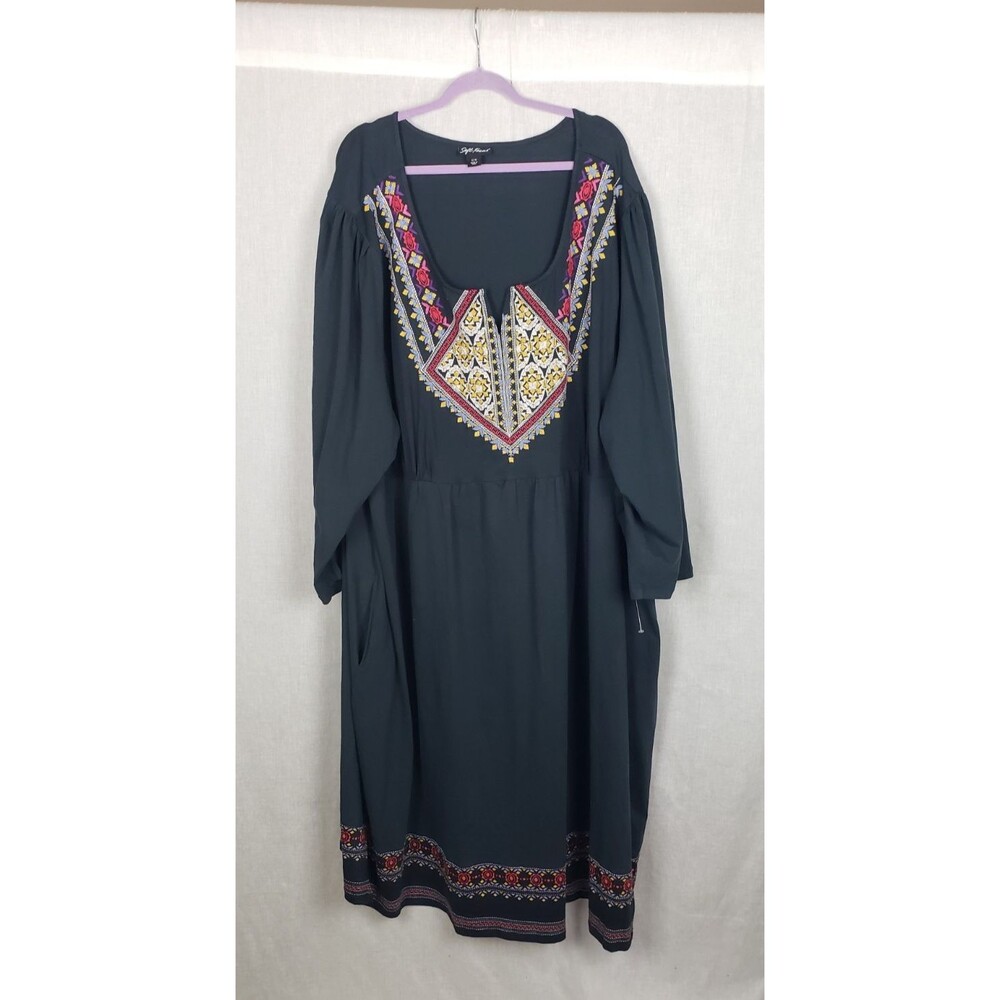Soft Focus Maxi Boho Dress‎ 32W Navy Blue Floral Embroidered Cottagecore Peasant